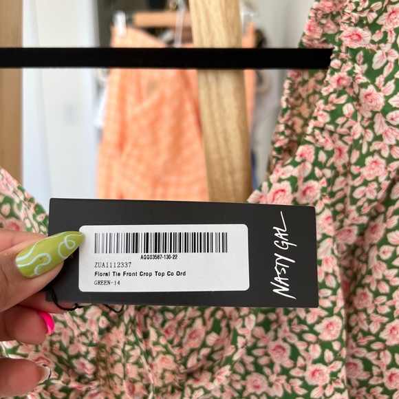 Nastygal co ord set skirt and top - Picture 3 of 5